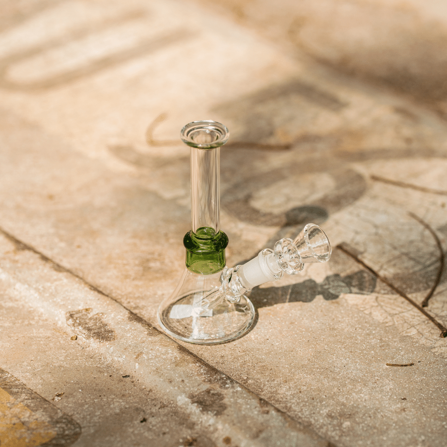 OG179 mini glass bong