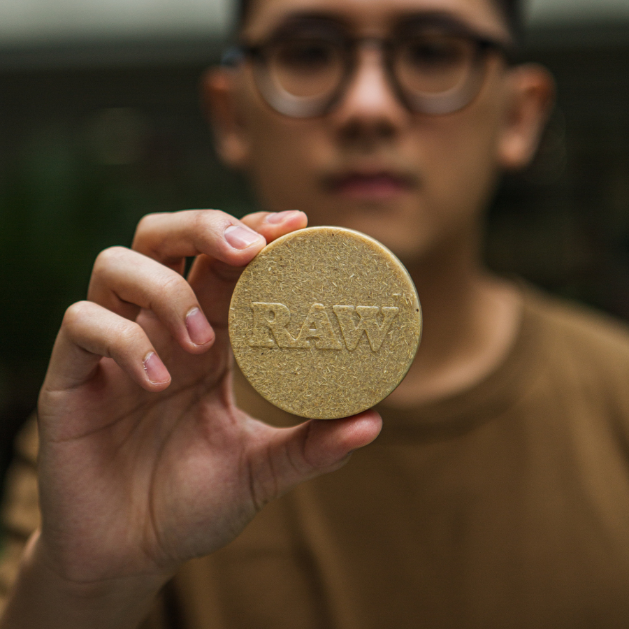 RAW MAGNETIC CONTAINER