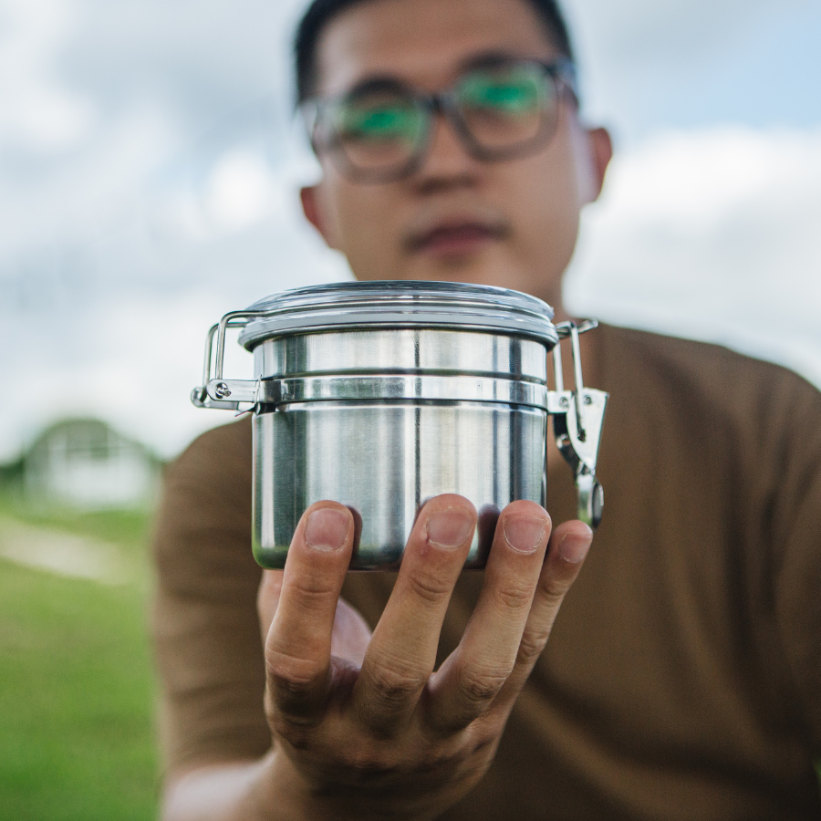 AIRTIGHT STAINLESS STEEL CONTAINER