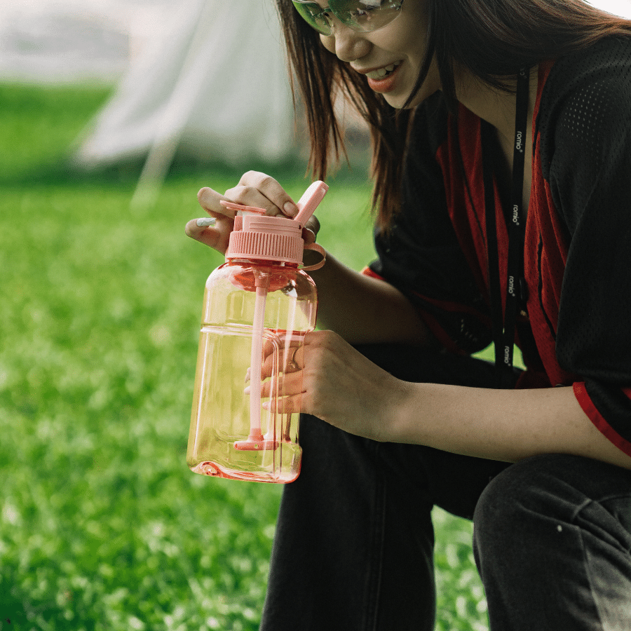 water bottle bong