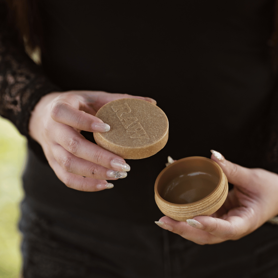 RAW MAGNETIC CONTAINER