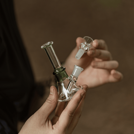 OG179 mini glass bong